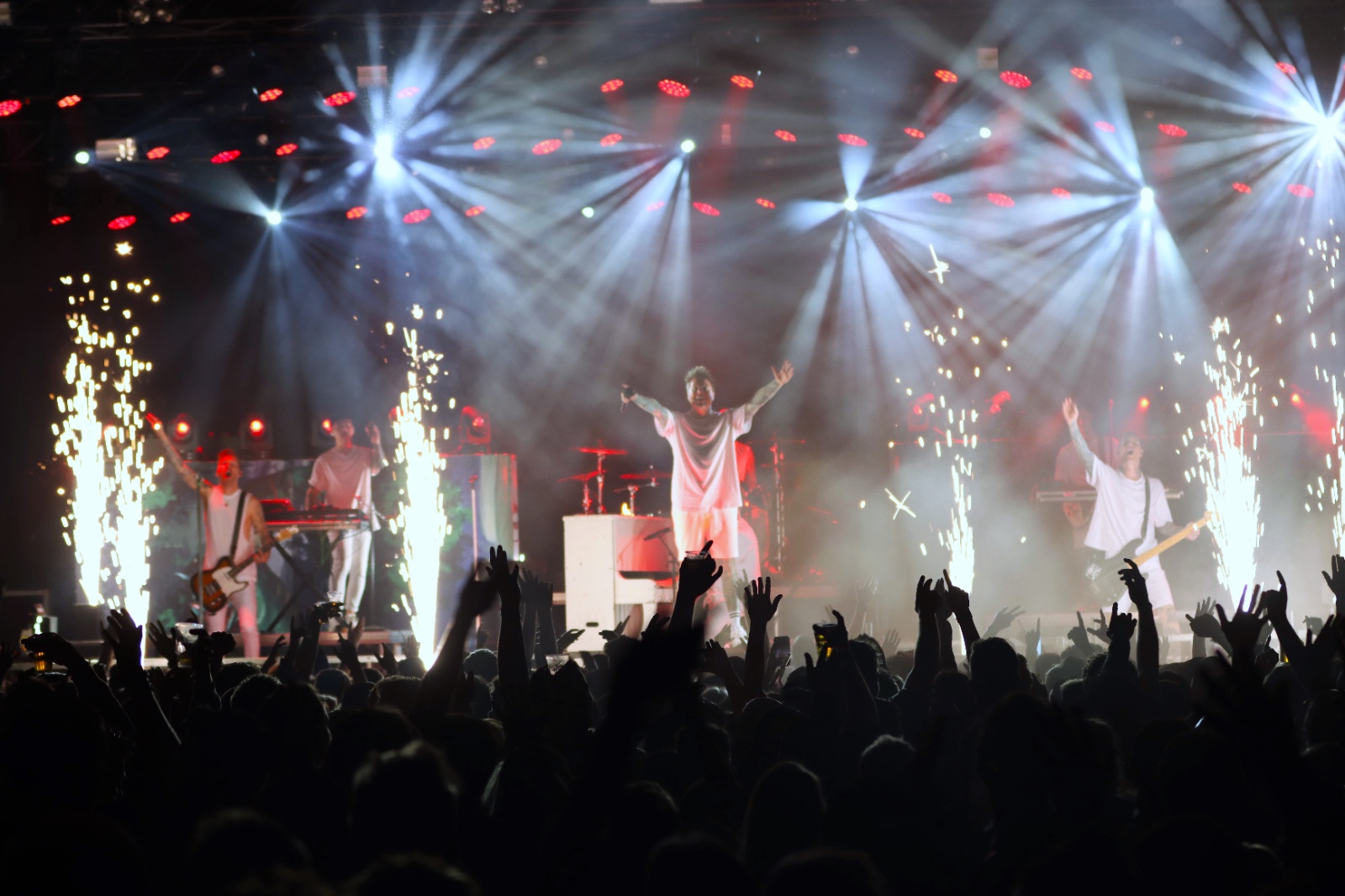 The Dirty Daddies     (33)